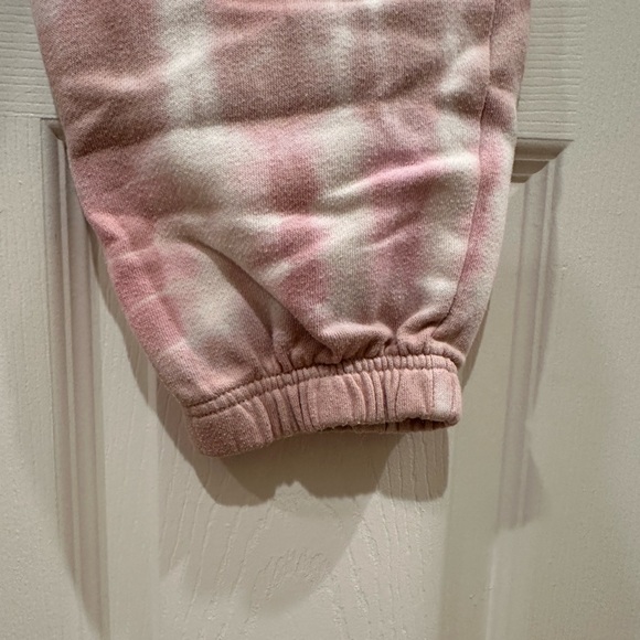 Tie dye Sweats - Picture 6 of 6